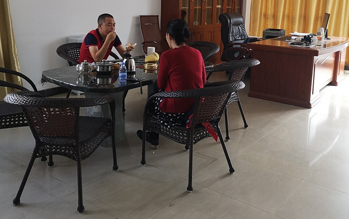 广东液体自动静电喷枪
