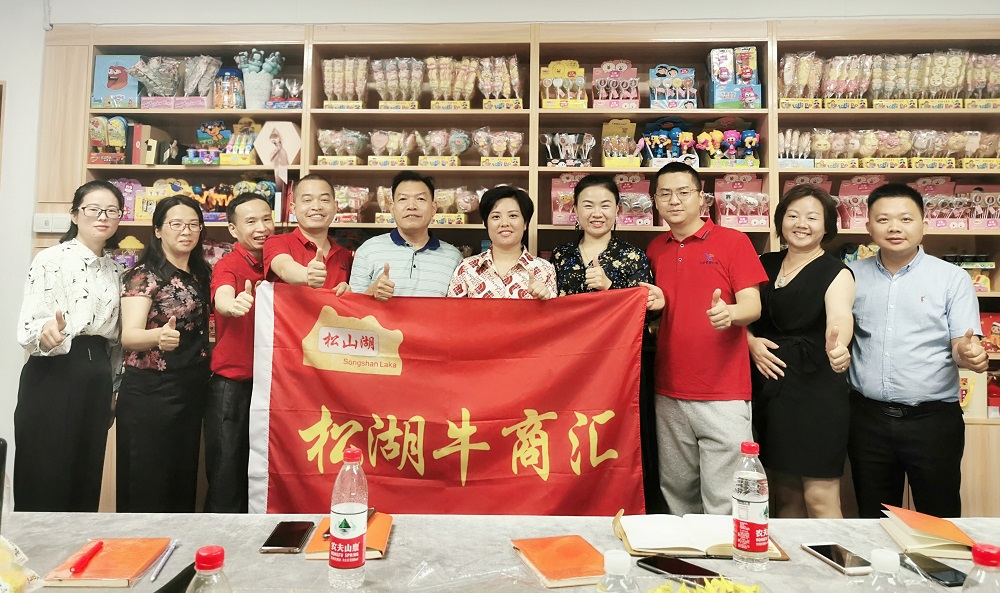 涂装设备厂家不断学习